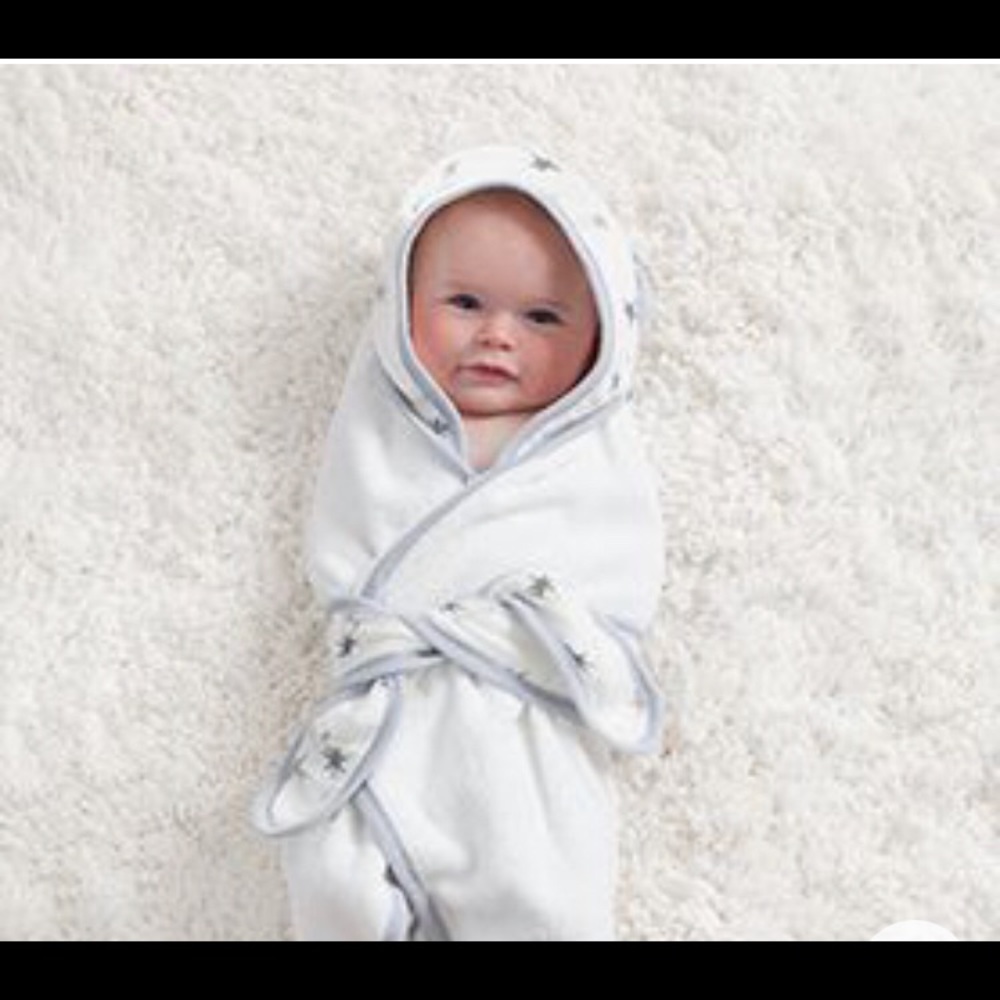 3/$20 EUC Aden + Anais infant hooded towel/robe